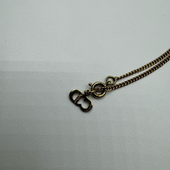 Christian Dior Heart Pendent Necklace - Picture 9 of 12